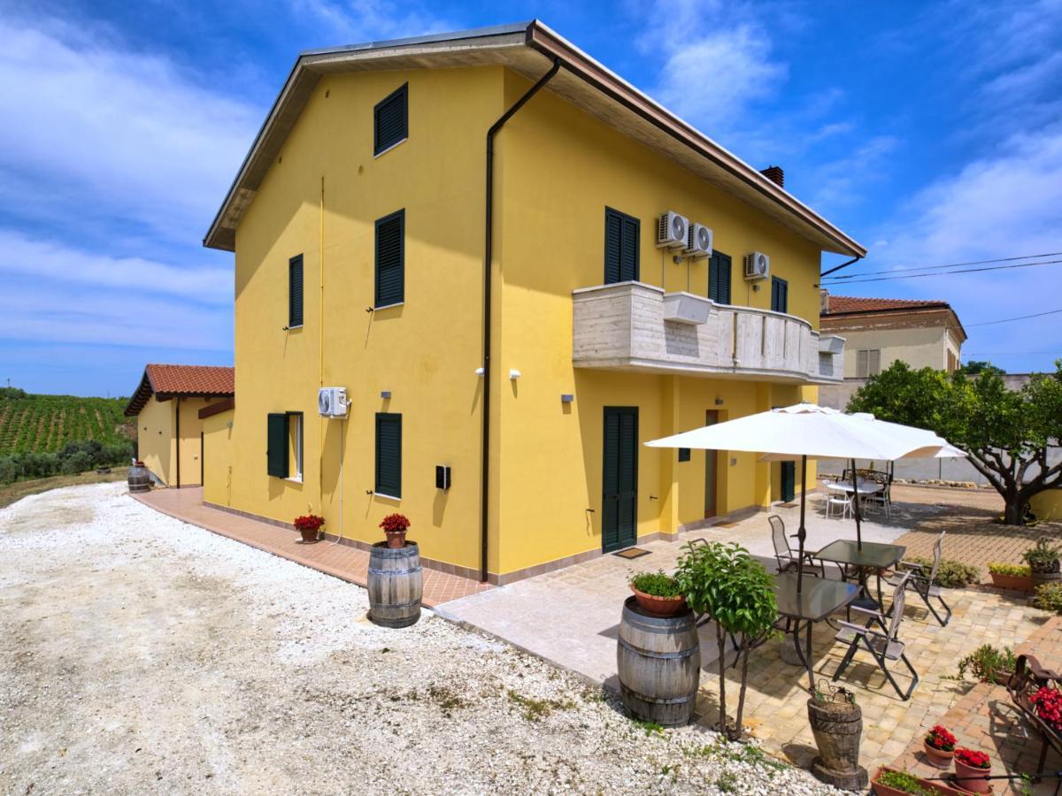 La Casa Del Vino - B&B Tollo Exterior foto
